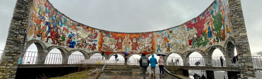 The Russians Are&nbsp;Coming!